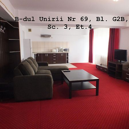 Alba Iulia Square - Apartments And Studios Букурещ Стая снимка